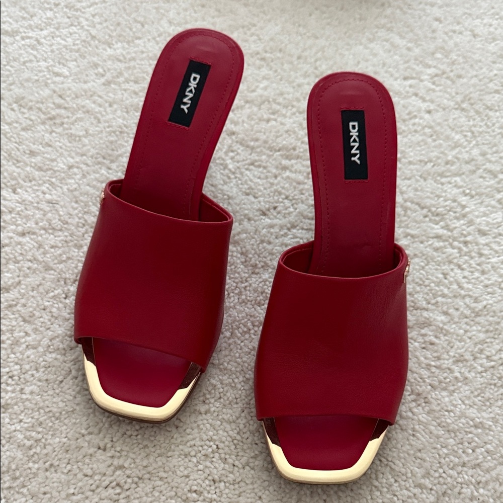 DKNY Red Mules with Gold Trim - Picture 2 of 5